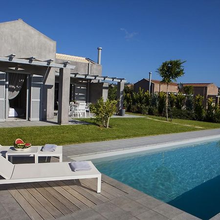 Villa Lefteris Svoronata Extérieur photo