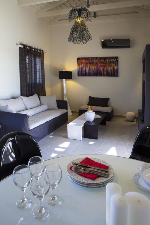 Villa Lefteris Svoronata Extérieur photo